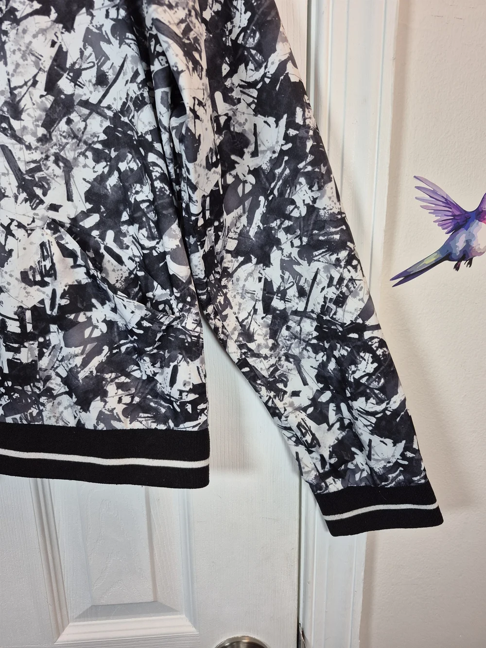 Madden NYC Lightweight Bomber Jacket Full-Zip Graphic Print